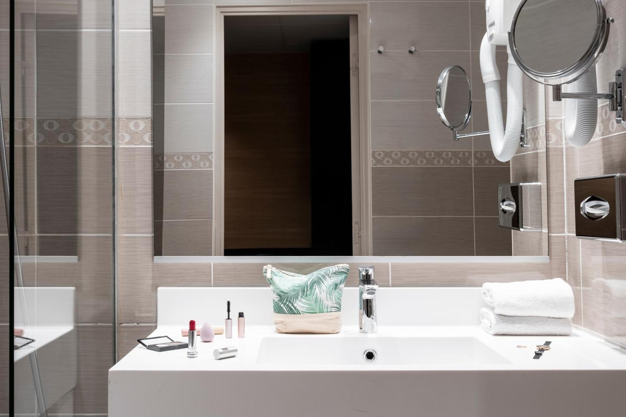 Mercure Rouen Centre Champ De Mars Kültér fotó